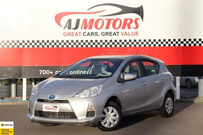 2014 Toyota Aqua - Thumbnail