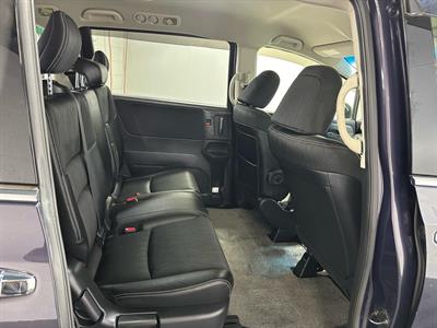 2015 Honda Odyssey - Thumbnail