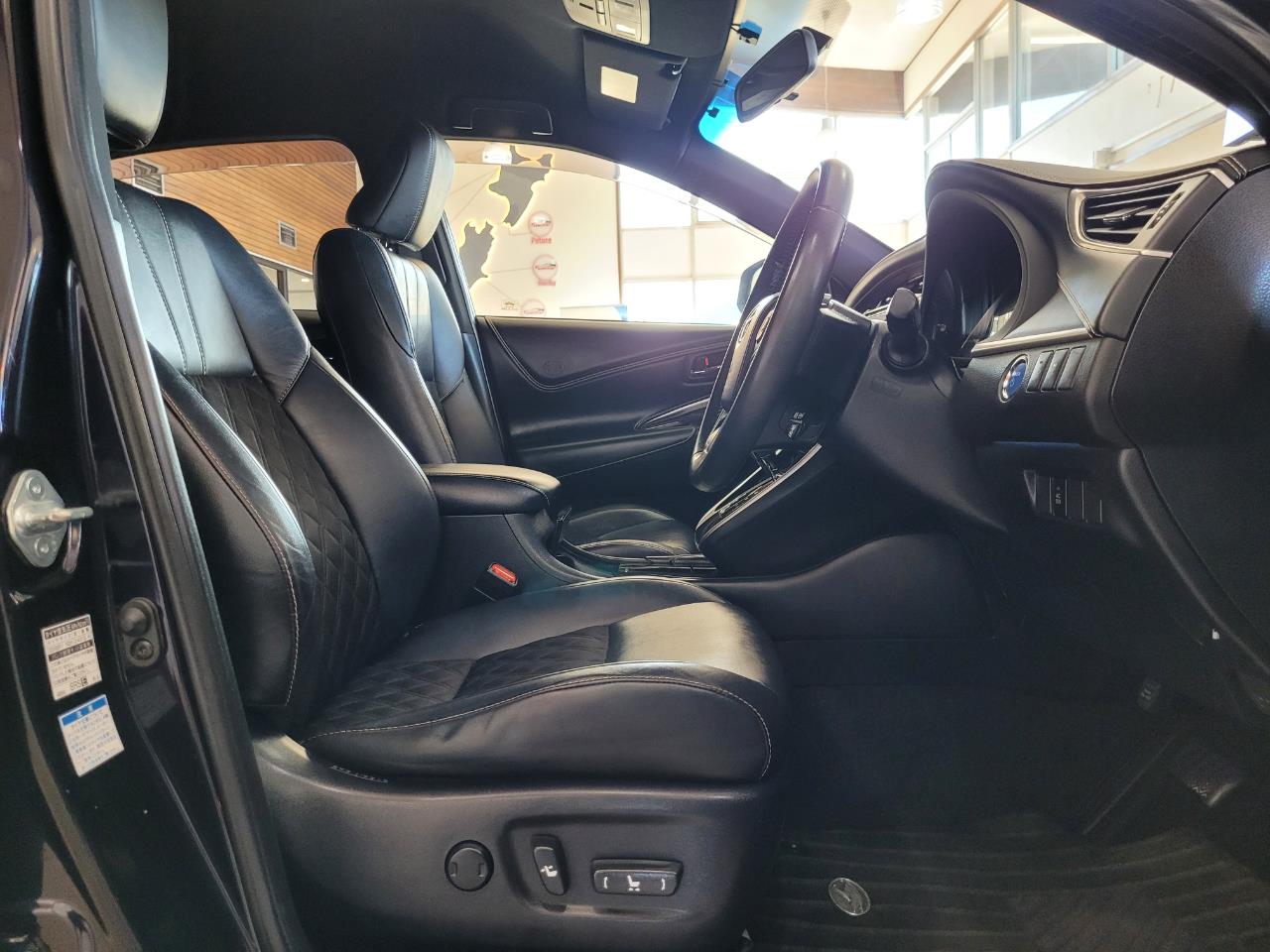 2015 Toyota Harrier