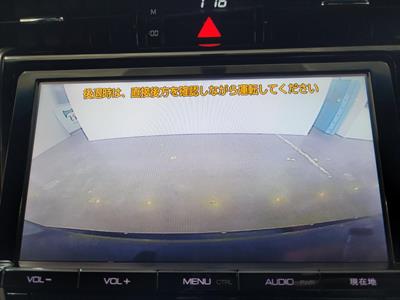 2015 Toyota Harrier - Thumbnail
