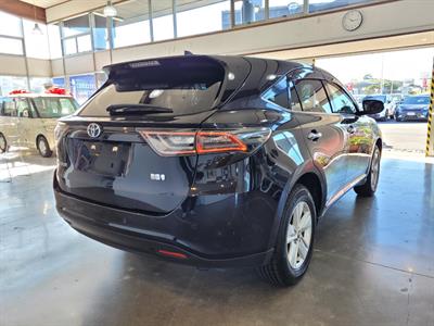 2015 Toyota Harrier - Thumbnail