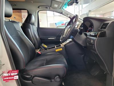 2013 Toyota Vellfire - Thumbnail