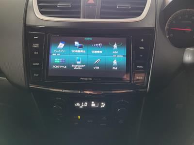 2014 Suzuki Swift - Thumbnail