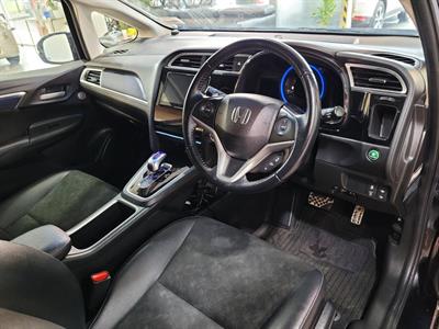 2017 Honda Shuttle - Thumbnail