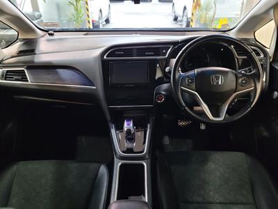 2017 Honda Shuttle - Thumbnail