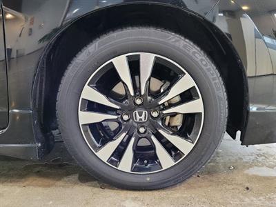 2017 Honda Shuttle - Thumbnail
