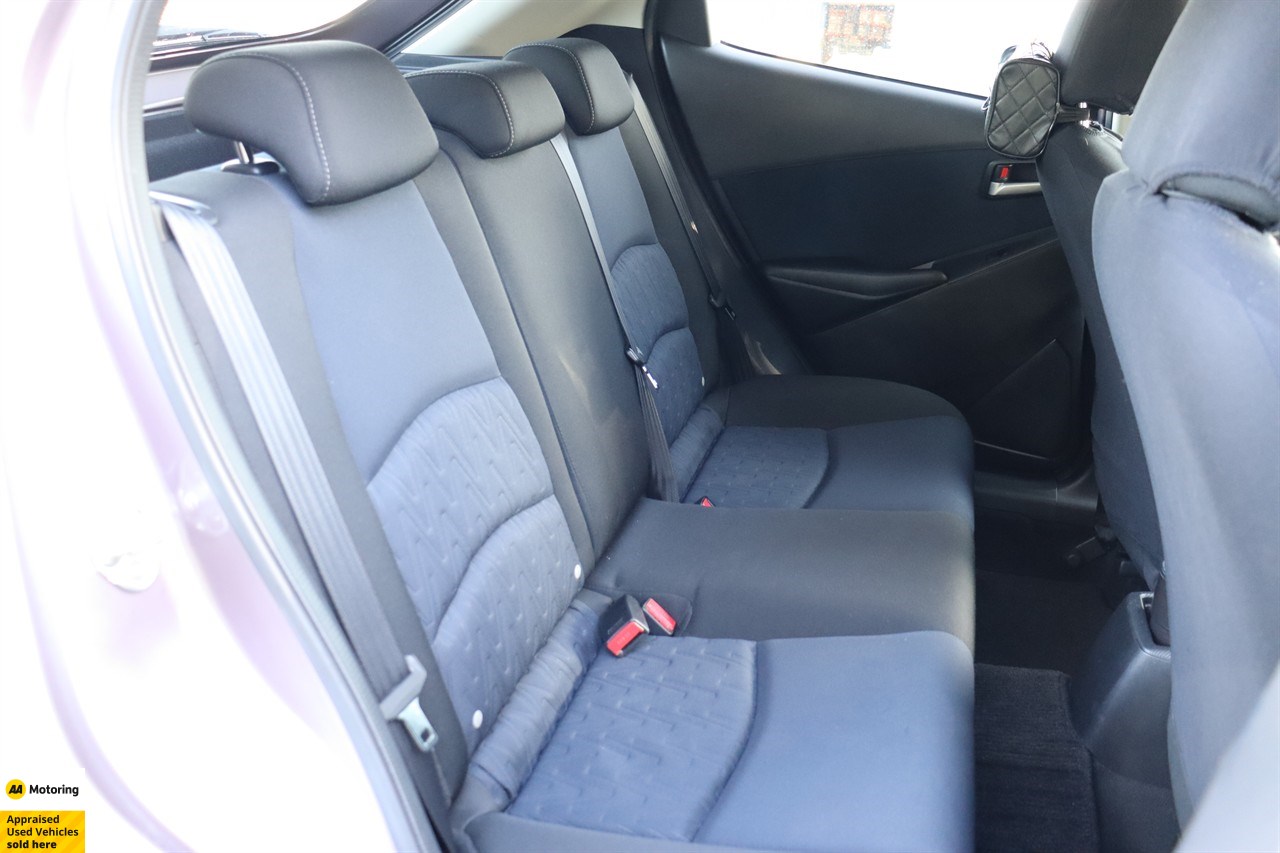 2014 Mazda Demio