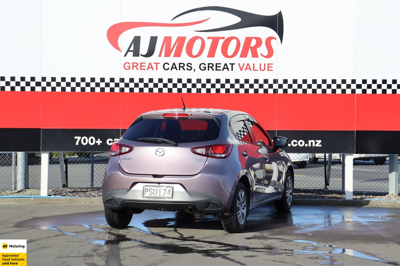 2014 Mazda Demio