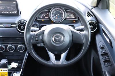 2014 Mazda Demio - Thumbnail