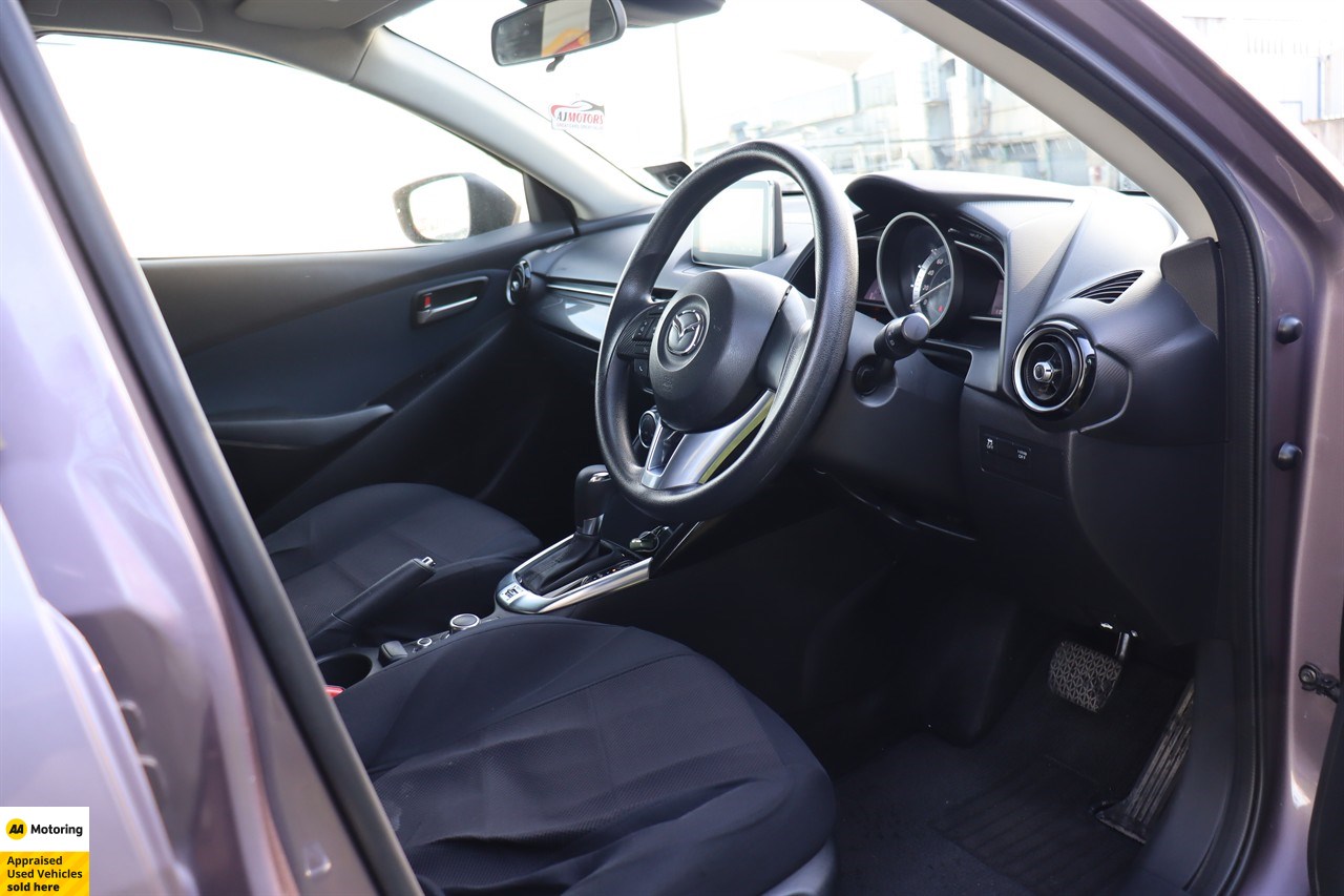 2014 Mazda Demio