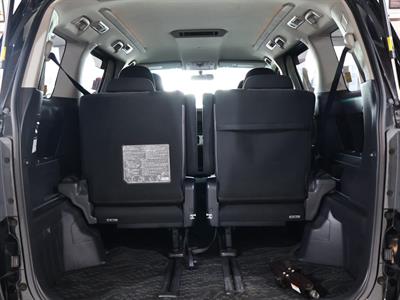 2013 Toyota Vellfire - Thumbnail
