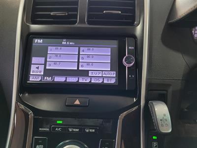 2014 Toyota Sai - Thumbnail