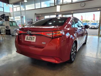 2014 Toyota Sai - Thumbnail