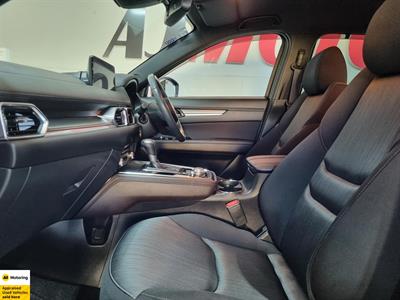 2021 Mazda CX-8 - Thumbnail