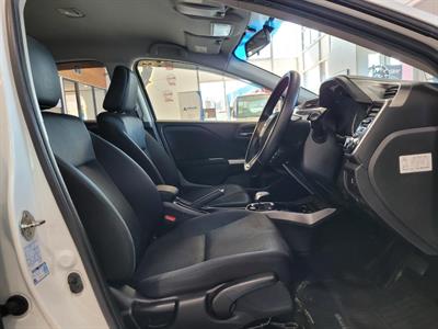 2015 Honda GRACE - Thumbnail