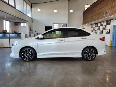 2015 Honda GRACE - Thumbnail
