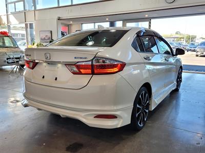 2015 Honda GRACE - Thumbnail