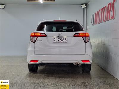 2014 Honda Vezel - Thumbnail