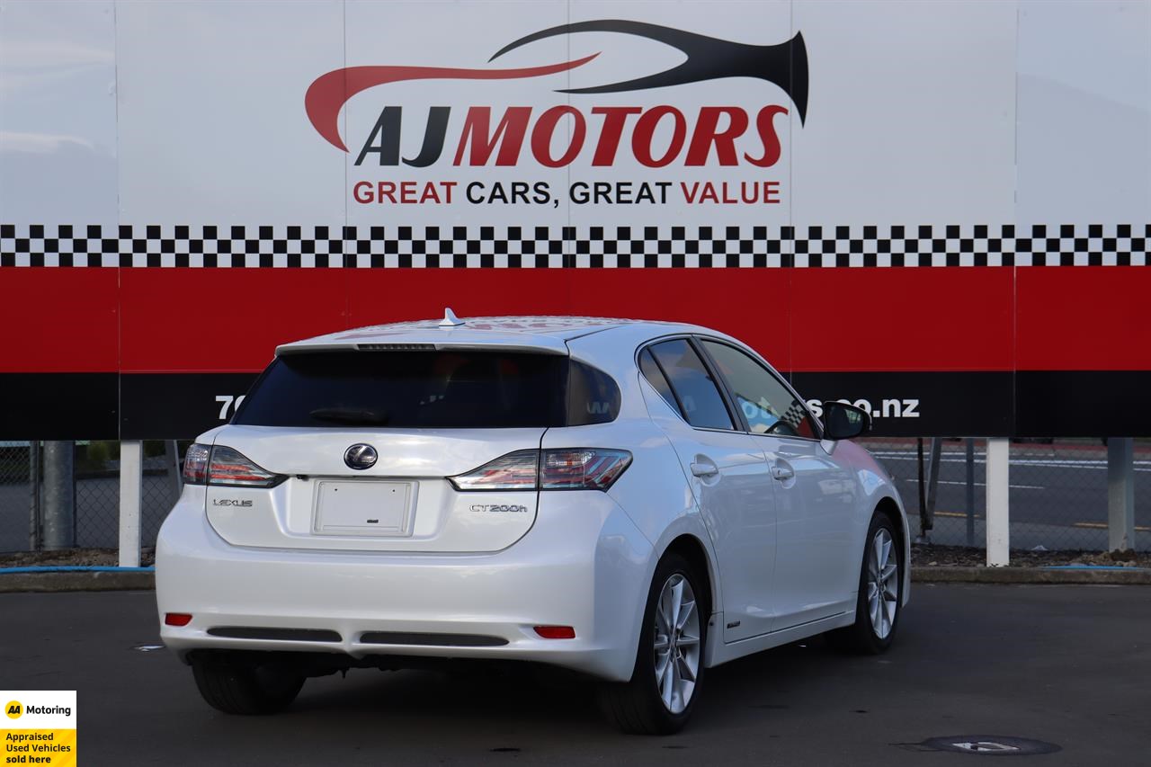 2012 Lexus CT200H