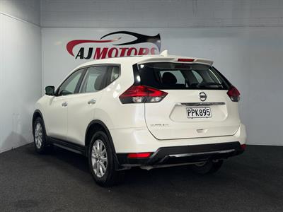 2022 Nissan X-Trail - Thumbnail