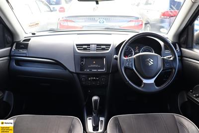 2015 Suzuki Swift - Thumbnail