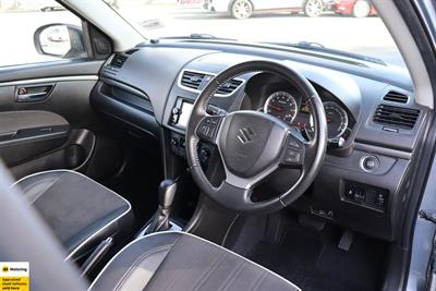 2015 Suzuki Swift - Thumbnail