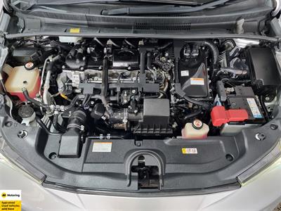 2018 Toyota Prius - Thumbnail