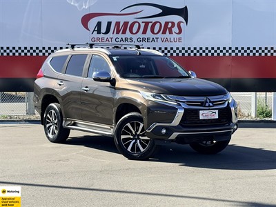2018 Mitsubishi Pajero Sport - Thumbnail