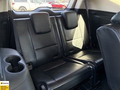 2018 Mitsubishi Pajero Sport - Thumbnail