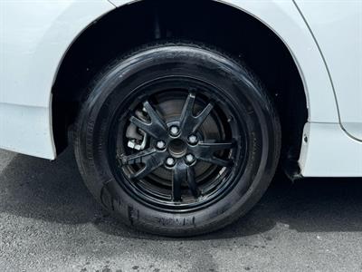 2015 Toyota Prius - Thumbnail