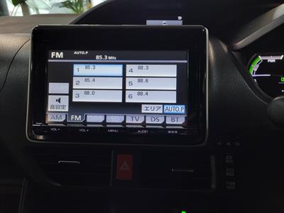 2014 Toyota Noah - Thumbnail