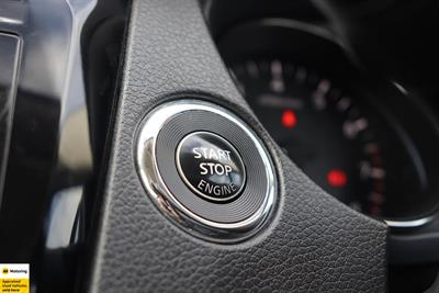 2020 Nissan X-Trail - Thumbnail