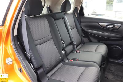 2020 Nissan X-Trail - Thumbnail