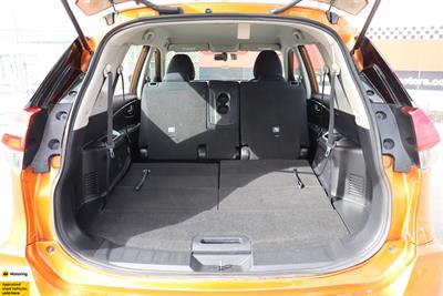 2020 Nissan X-Trail - Thumbnail
