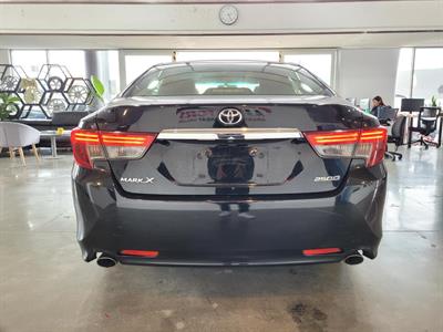 2014 Toyota Mark-X - Thumbnail
