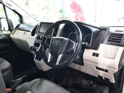 2021 Toyota Hiace - Thumbnail