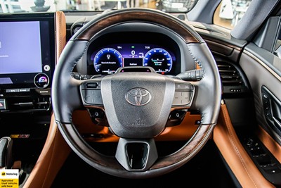 2025 Toyota Vellfire - Thumbnail