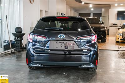 2020 Toyota Corolla - Thumbnail