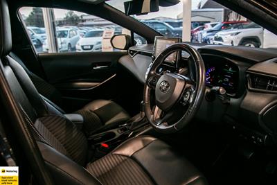 2020 Toyota Corolla - Thumbnail