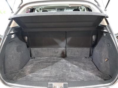 2015 Honda Vezel - Thumbnail