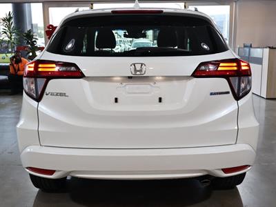 2015 Honda Vezel - Thumbnail