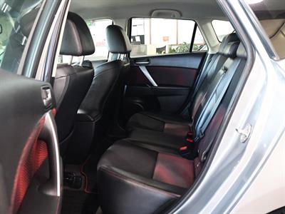 2010 Mazda Axela - Thumbnail