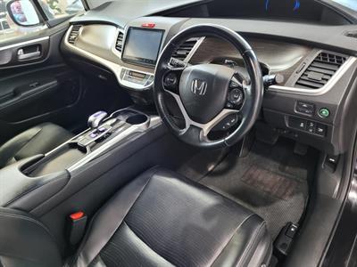 2015 Honda Jade - Thumbnail