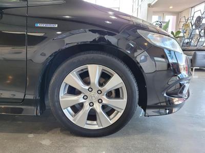 2015 Honda Jade - Thumbnail