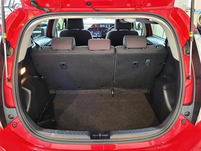 2016 Toyota Aqua - Thumbnail