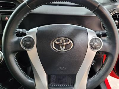 2016 Toyota Aqua - Thumbnail