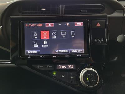 2016 Toyota Aqua - Thumbnail