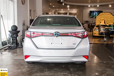2014 Toyota Sai - Thumbnail