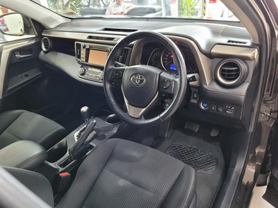 2015 Toyota RAV4 - Thumbnail