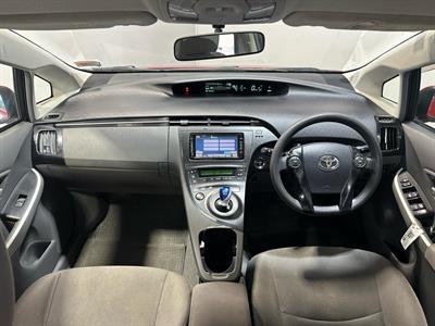 2010 Toyota Prius - Thumbnail
